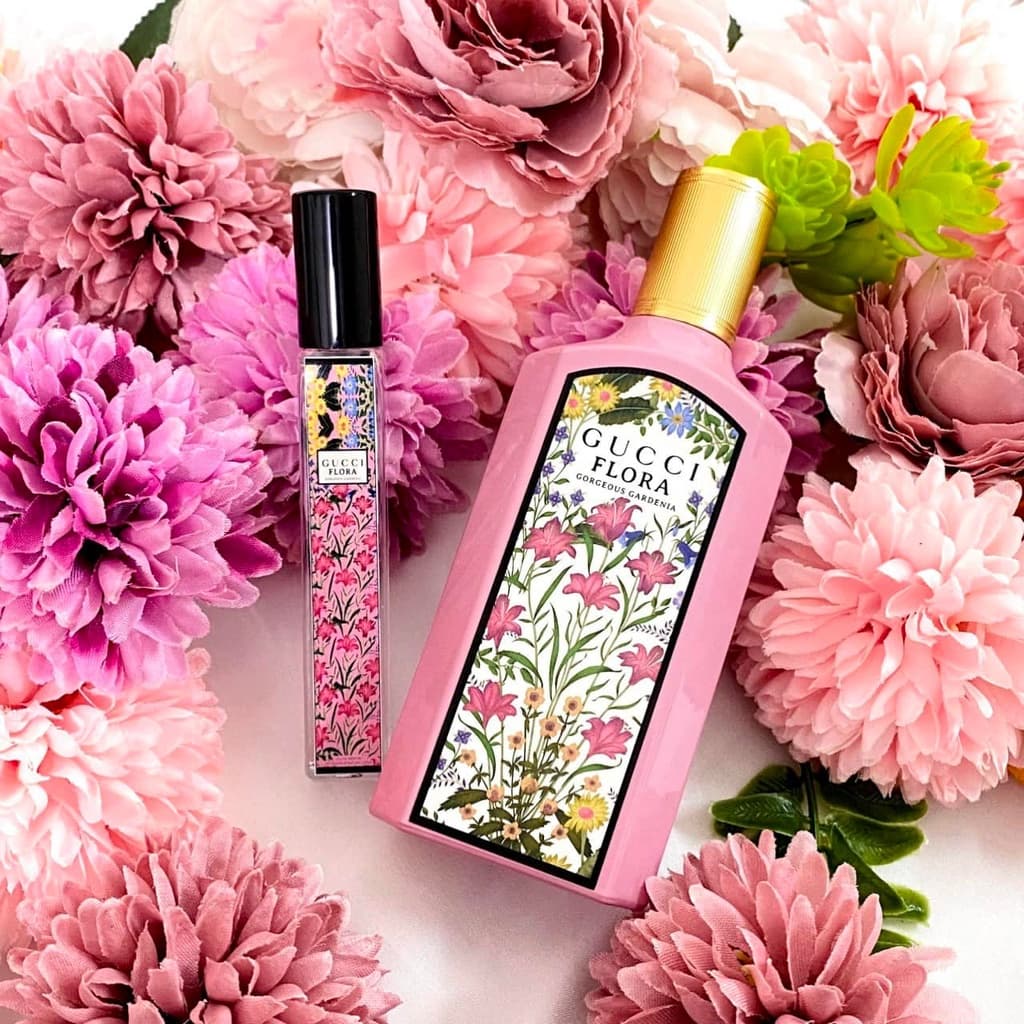 Gucci Flora Gorgeous Gardenia perfume bottle